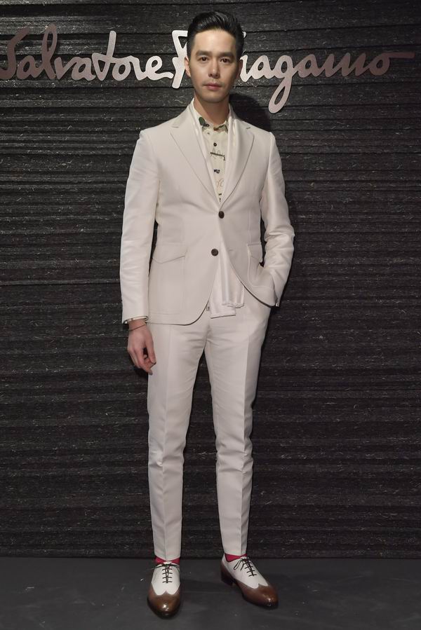 看男装秀学穿衣，今年情人节不做单身狗