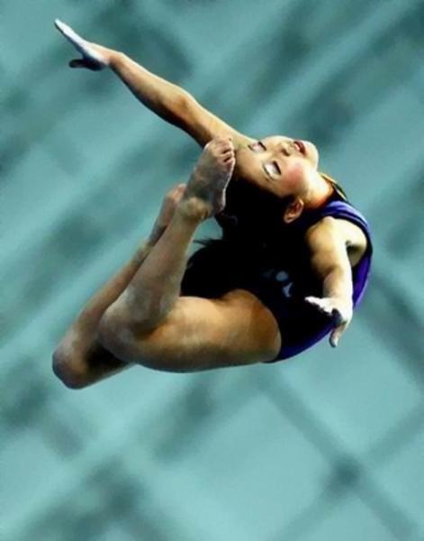 细数中国11幅体育类荷赛奖作品：大家为啥都爱拍体操