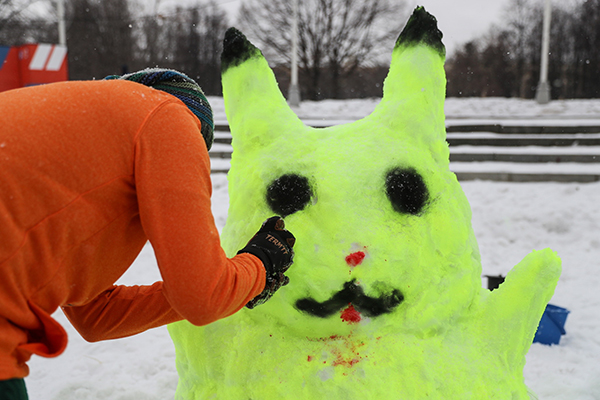趣看｜莫斯科举办堆雪人大赛，看战斗民族如何“斗雪人”