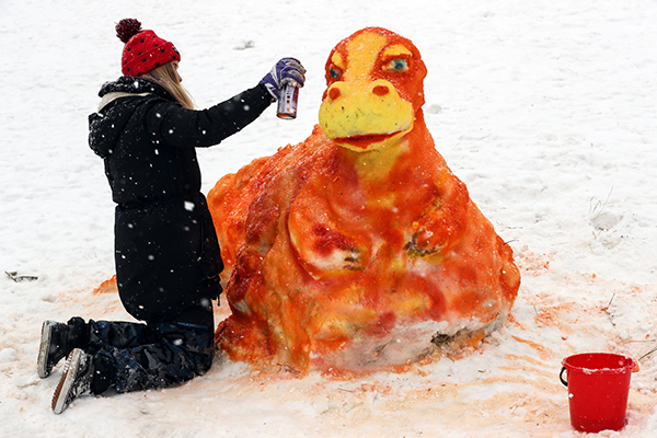 趣看｜莫斯科举办堆雪人大赛，看战斗民族如何“斗雪人”