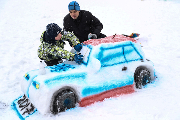趣看｜莫斯科举办堆雪人大赛，看战斗民族如何“斗雪人”