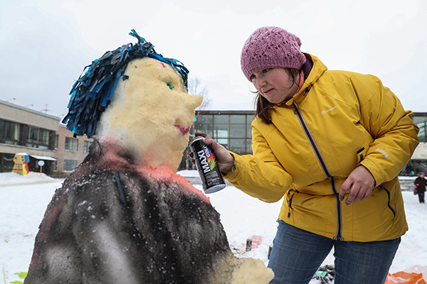 趣看｜莫斯科举办堆雪人大赛，看战斗民族如何“斗雪人”