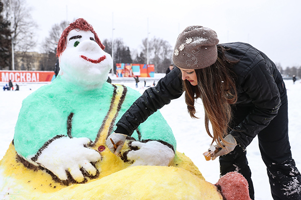 趣看｜莫斯科举办堆雪人大赛，看战斗民族如何“斗雪人”
