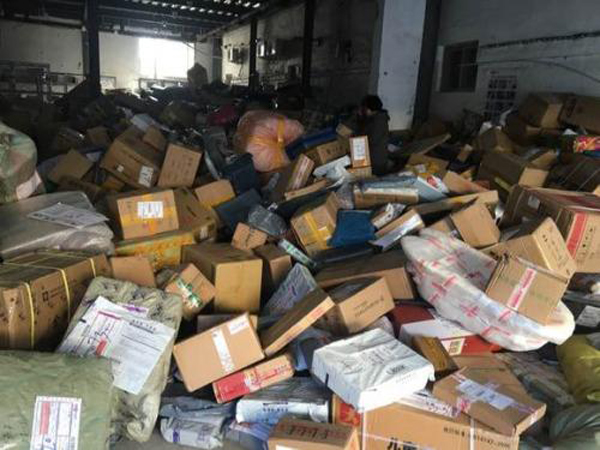 视频｜圆通北京一网点关门：积压上万快递，承包商称常被罚款