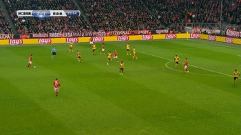 1比5惨负拜仁！阿森纳还是逃不了“欧冠16郎”的命