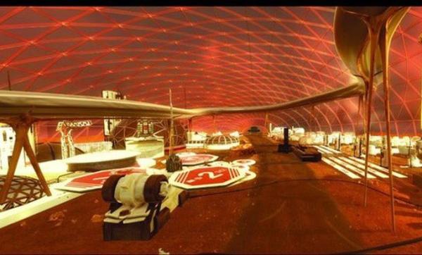 阿联酋航天局要上天：一百年内移民火星，还要建座迪拜塔