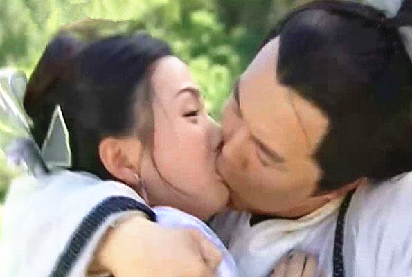 澎湃联播|比渣男更恶心的，是对受害者的戏谑