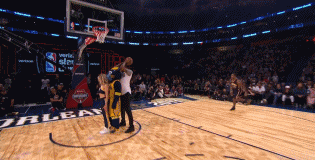 NBA全明星大赛爆冷又比惨，汤神三分打铁戈登“尬扣”