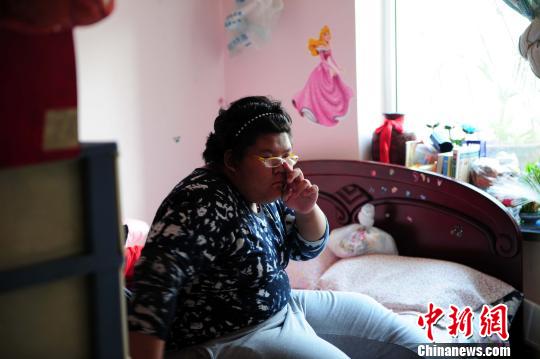 真实生活还原，举重冠军之女众筹背后“举不起的重”