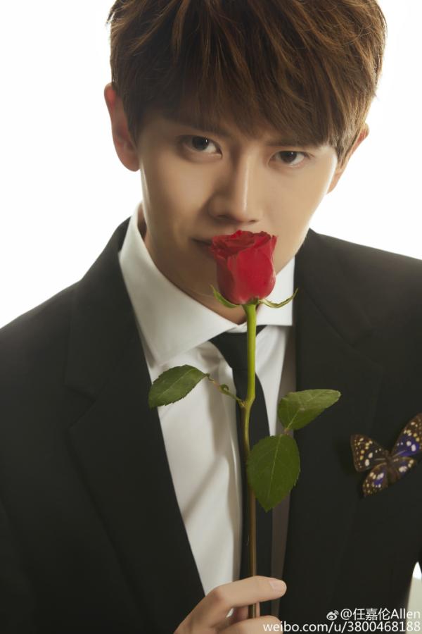 专访丨任嘉伦：吃醋谁不会，青岛人吃海鲜都放醋