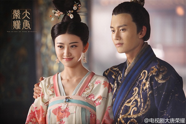 专访丨任嘉伦：吃醋谁不会，青岛人吃海鲜都放醋