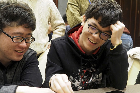 90后大爆发搞定日韩，300万农心杯奖金柯洁“躺着分”