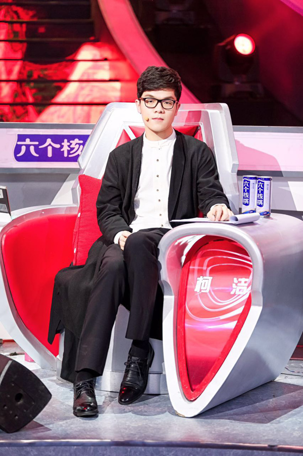 看电视丨刘晓庆上《王牌》，何炅要发洗脑神曲