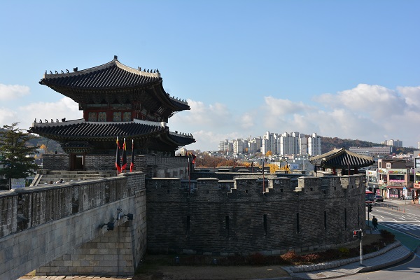 韩国访古︱水原华城：从“小中华”到“北学中国”