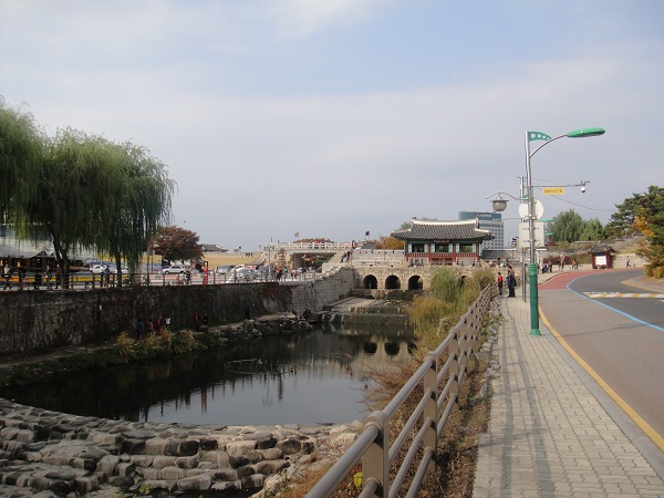 韩国访古︱水原华城：从“小中华”到“北学中国”