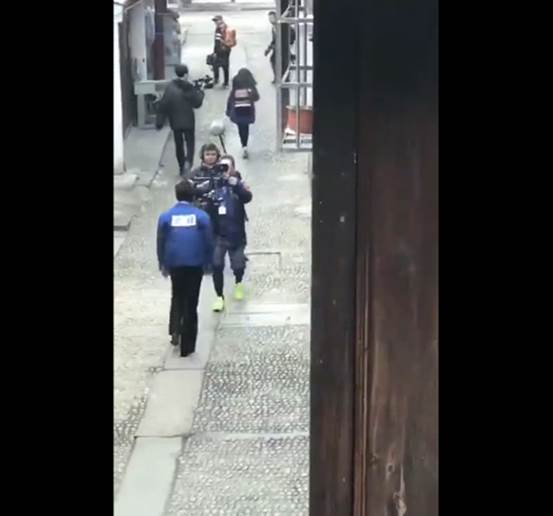 一周综艺｜《奔跑吧》全民直播录制，暴露了七寸