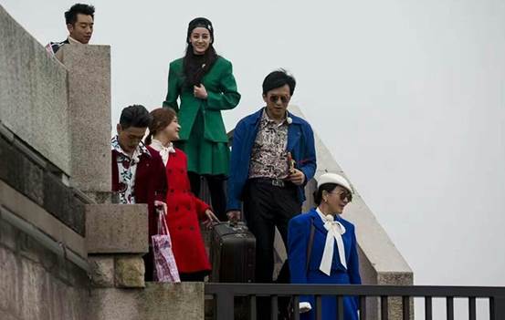 一周综艺｜《奔跑吧》全民直播录制，暴露了七寸