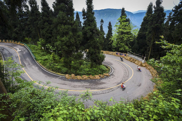 聂树斌案摄影作品获2016年度人民摄影“金镜头”组照金奖