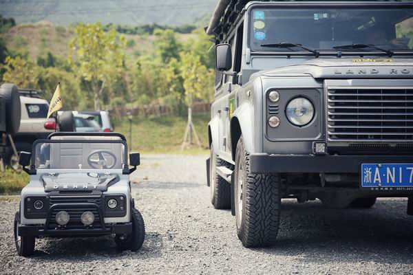 给孩子开的电动车，也已动辄上万了