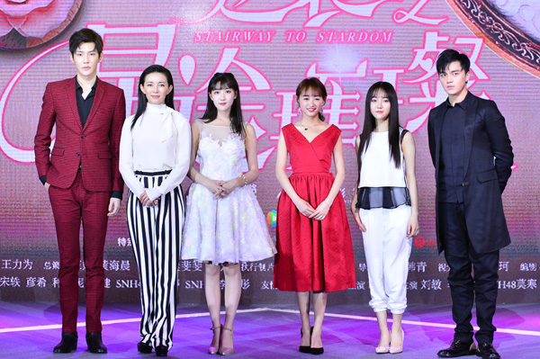 海报栏丨追完仙侠玛丽苏，来部现实题材剧洗洗眼吧