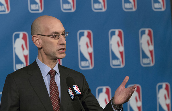 NBA全明星要治“尴尬癌”，萧华想了个10分球的改革方案