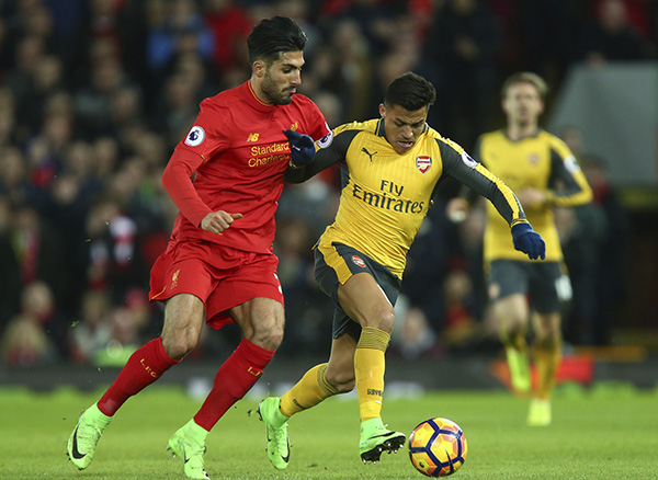 关键战雪藏桑切斯“自残”，争四的阿森纳已不再可怕