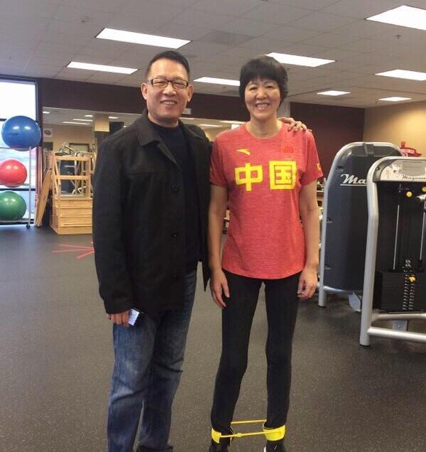 郎平康复情况咋样：每天坚持训练，让弟子和球迷别担心