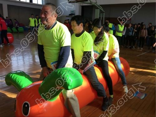 文体达人身矫健 积极向上展风采.jpg