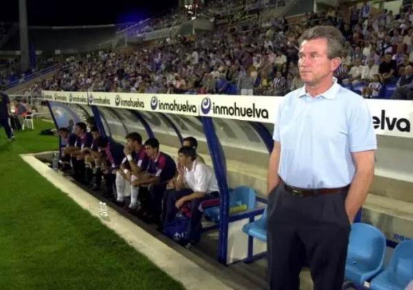 巴萨之前他们也做到了！欧冠历史还有哪些4球神奇逆转