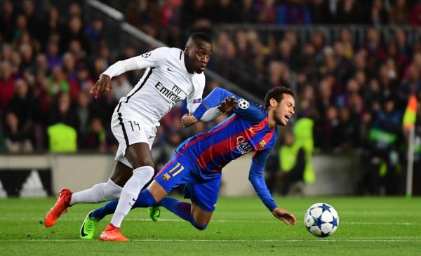 梅西真的老了，逆转之夜巴萨两代领军人物正式交接权杖