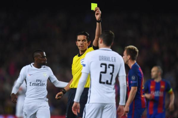 耻辱之夜巴黎球员都经历了啥，混乱之中他还开车撞伤球迷