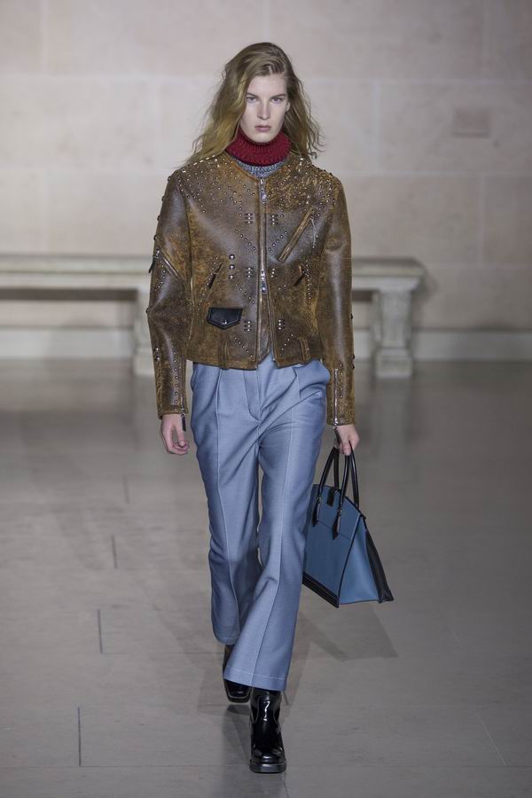 网红和偶像当道的四大时装周，还有什么可看的