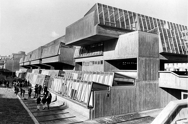 正在消失的英国战后建筑