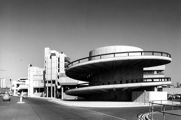 正在消失的英国战后建筑