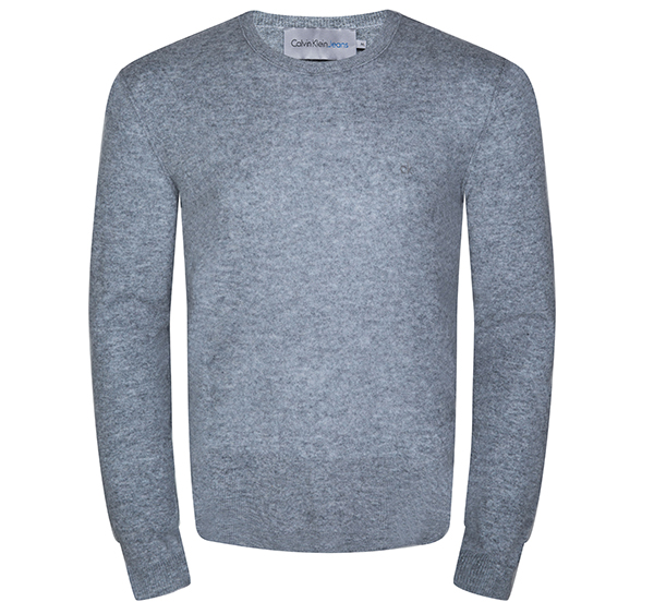 毛绒针织不是秋冬专属，反季穿成新时尚