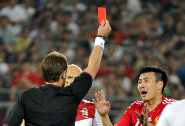 范志毅｜如何看待球员不理智行为，秦升他们也需要帮助