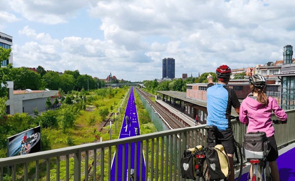 走着瞧 | 骑上单车放飞自我，你找到自己车道了吗