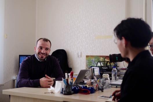 探访土叙边境难民：中国人初次来做志愿服务