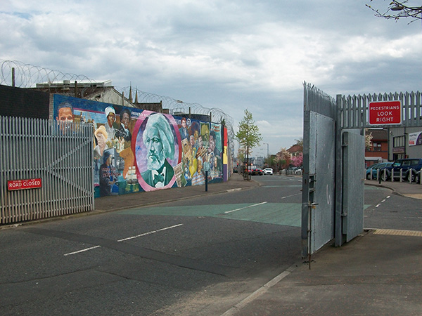 生而向勇：贝尔法斯特