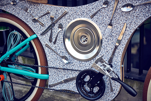 趣看｜把厨房搬上自行车，现场外卖烹饪或指日可待