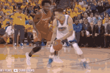 别以为库里只会卖萌，挑头打架他从来没怕过