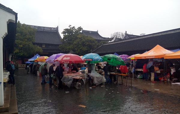 上海文庙旧书市场现状：除了门票还是1元，其他都变了