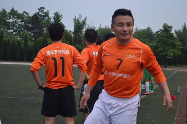 宫磊“转身”：下一站管理中超和西甲球队，预测国足能赢韩国