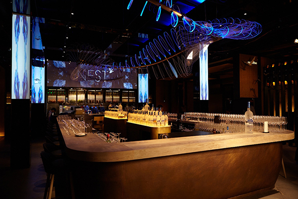 春风正好，是时候去新酒吧喝一杯鸡尾酒了