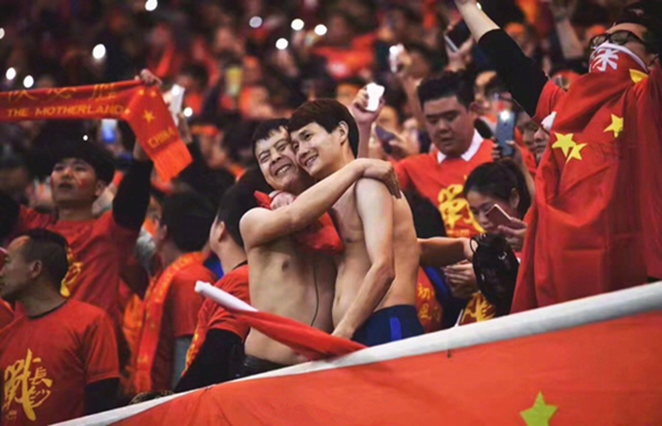 澎湃联播|复盘中韩大战，天时地利之下更需要自我救赎