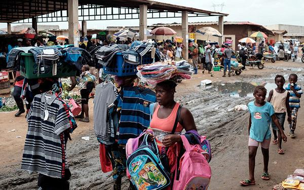 中国工程大军安哥拉十年：掘金战后重建，直面枪口与石油凛冬