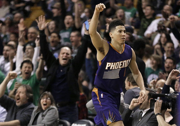 张佳玮｜如果你是雷·阿伦球迷，恭喜你，把布克当新偶像吧