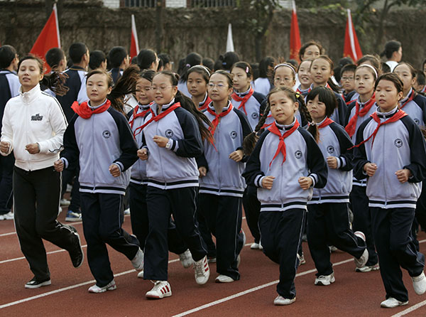 初中体育教师的无奈：家长更关心考试，受伤风险左右教学