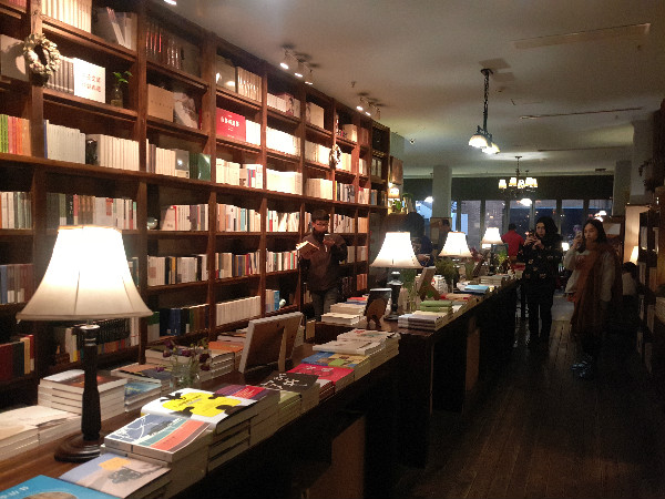 这三家坚持10年的书店：总要找到一种办法撑下去