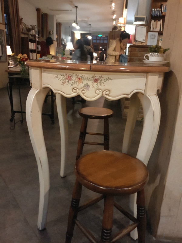 这三家坚持10年的书店：总要找到一种办法撑下去